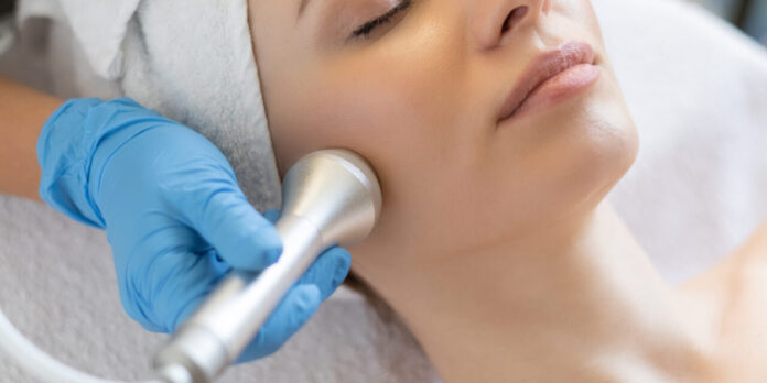 Laser Carbon Peel in Dubai